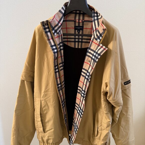Burberry Golf Jacket Size Small